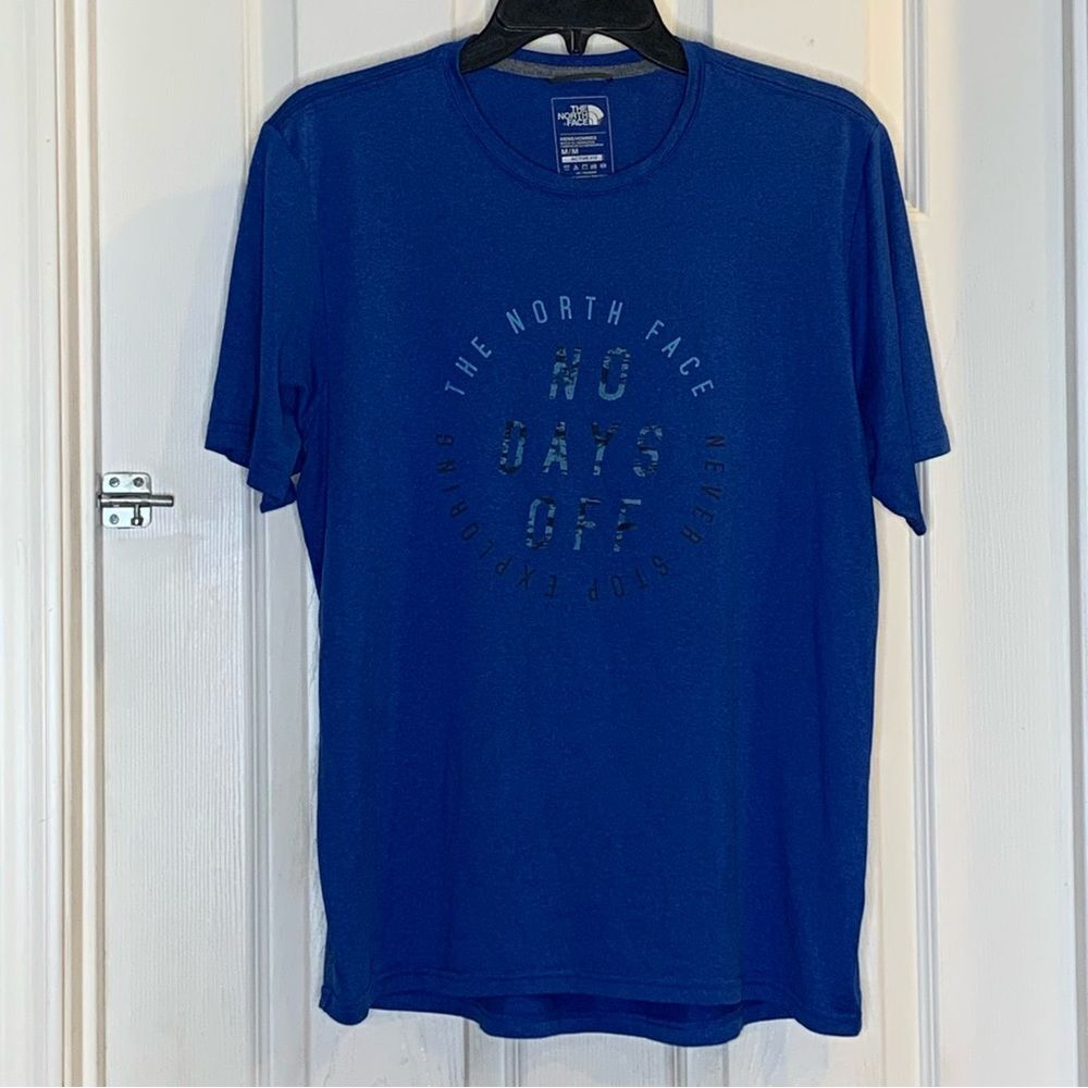The North Face Flashdry Active Shooter Tee Size Medium No Days Off